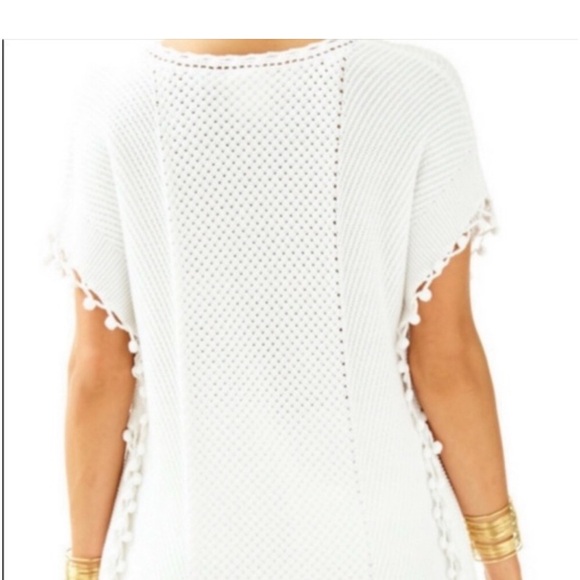 Lilly Pulitzer White Keating Knit Fringe PomPom Sweater Poncho Women’s size XS​ - Picture 12 of 12